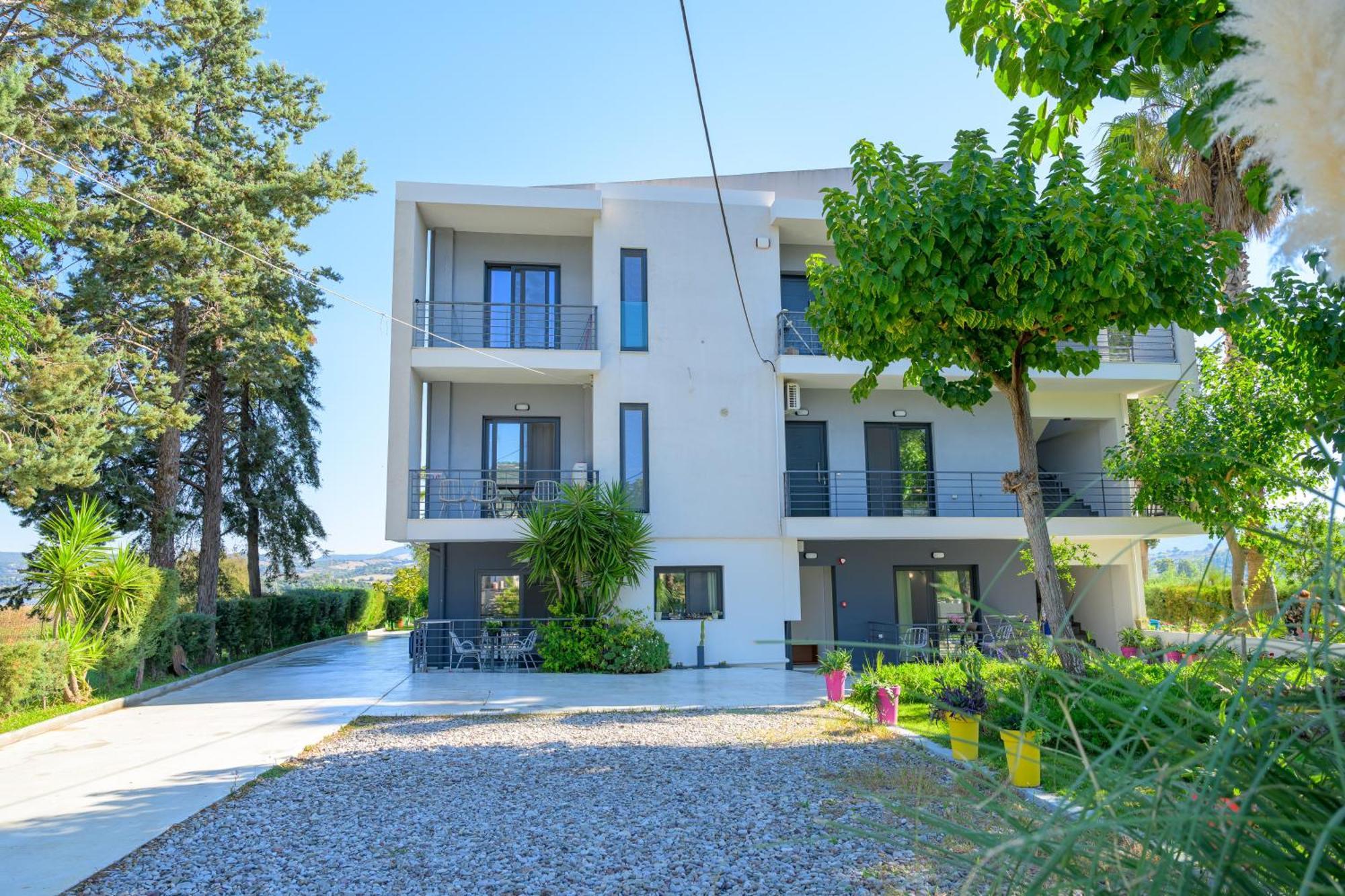Bikini Apartments Kariotai Luaran gambar