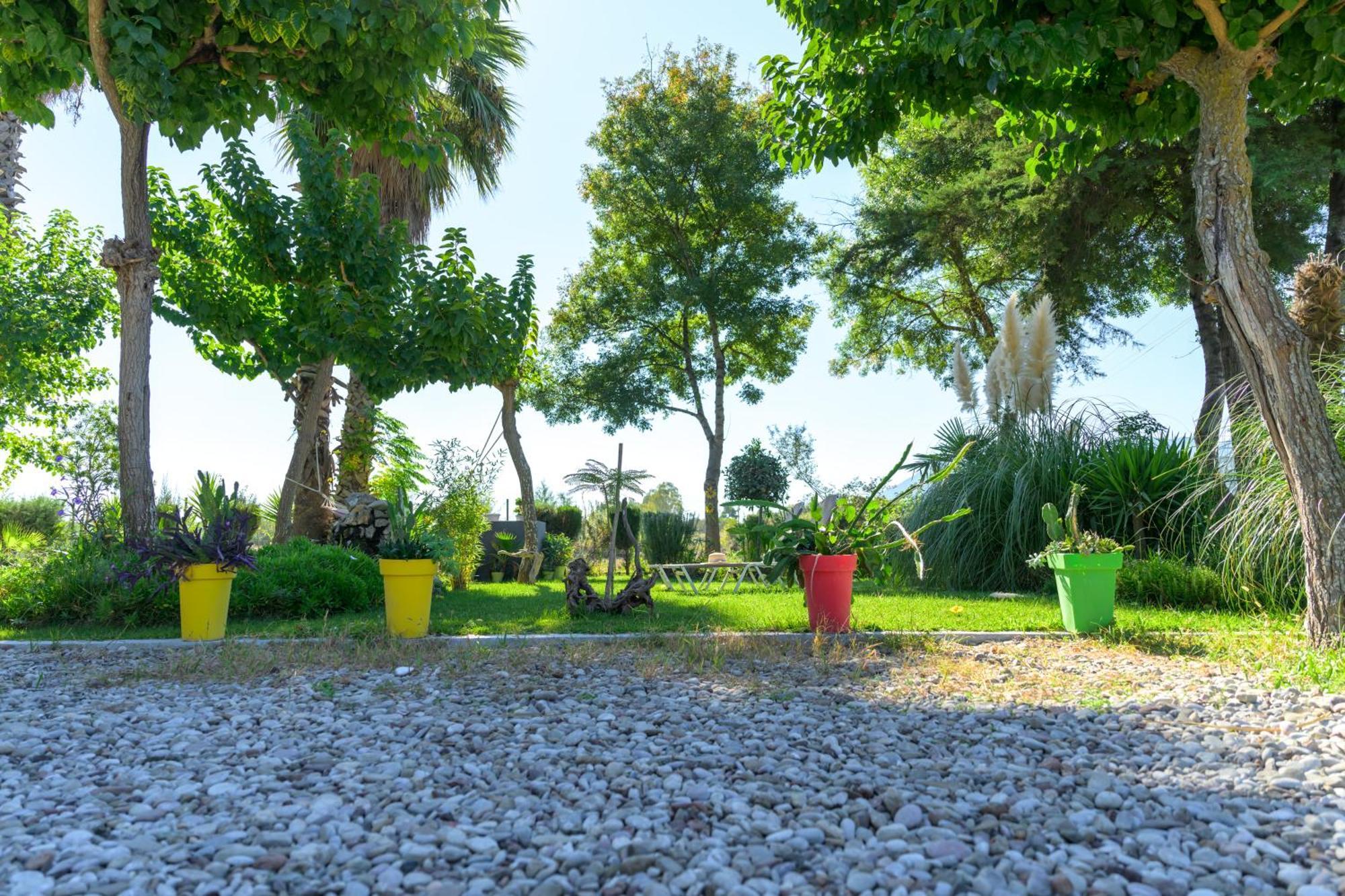 Bikini Apartments Kariotai Luaran gambar