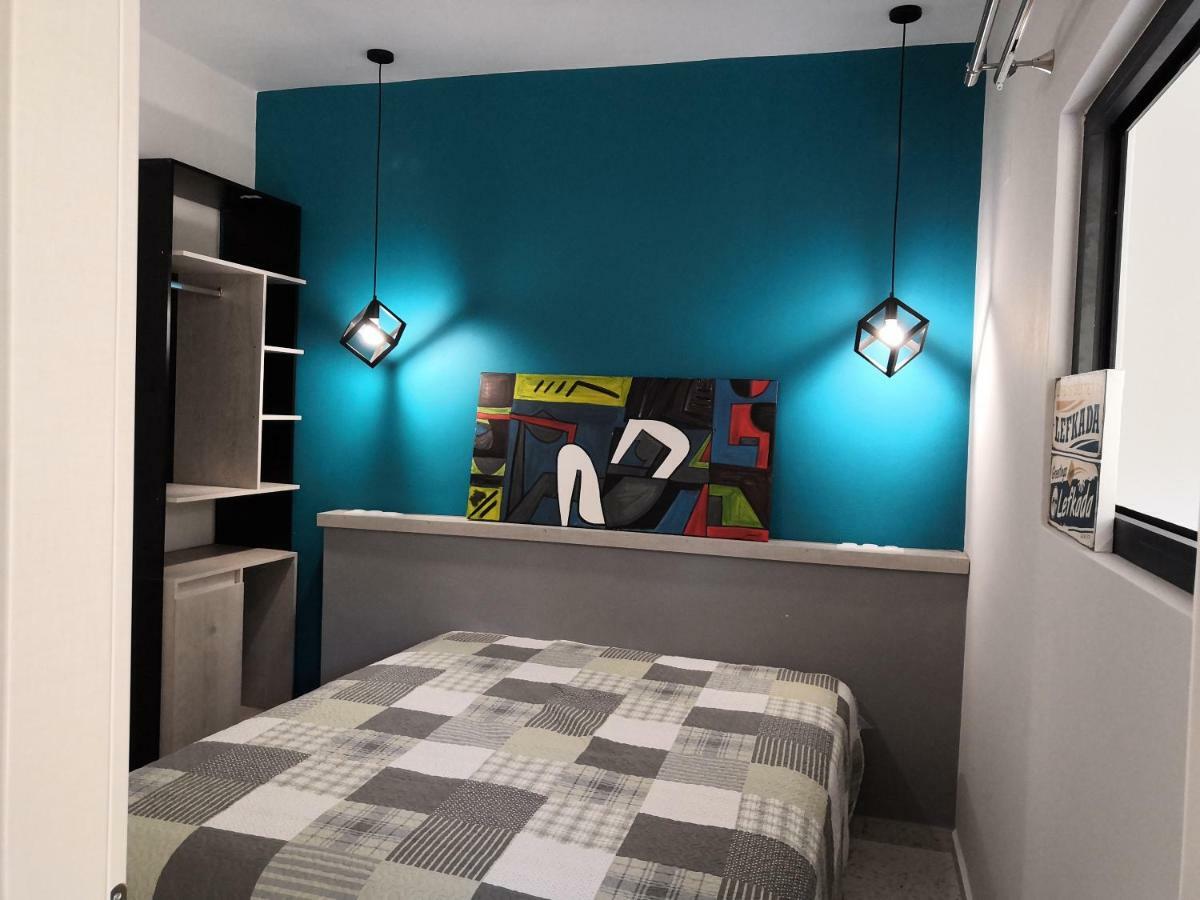 Bikini Apartments Kariotai Luaran gambar
